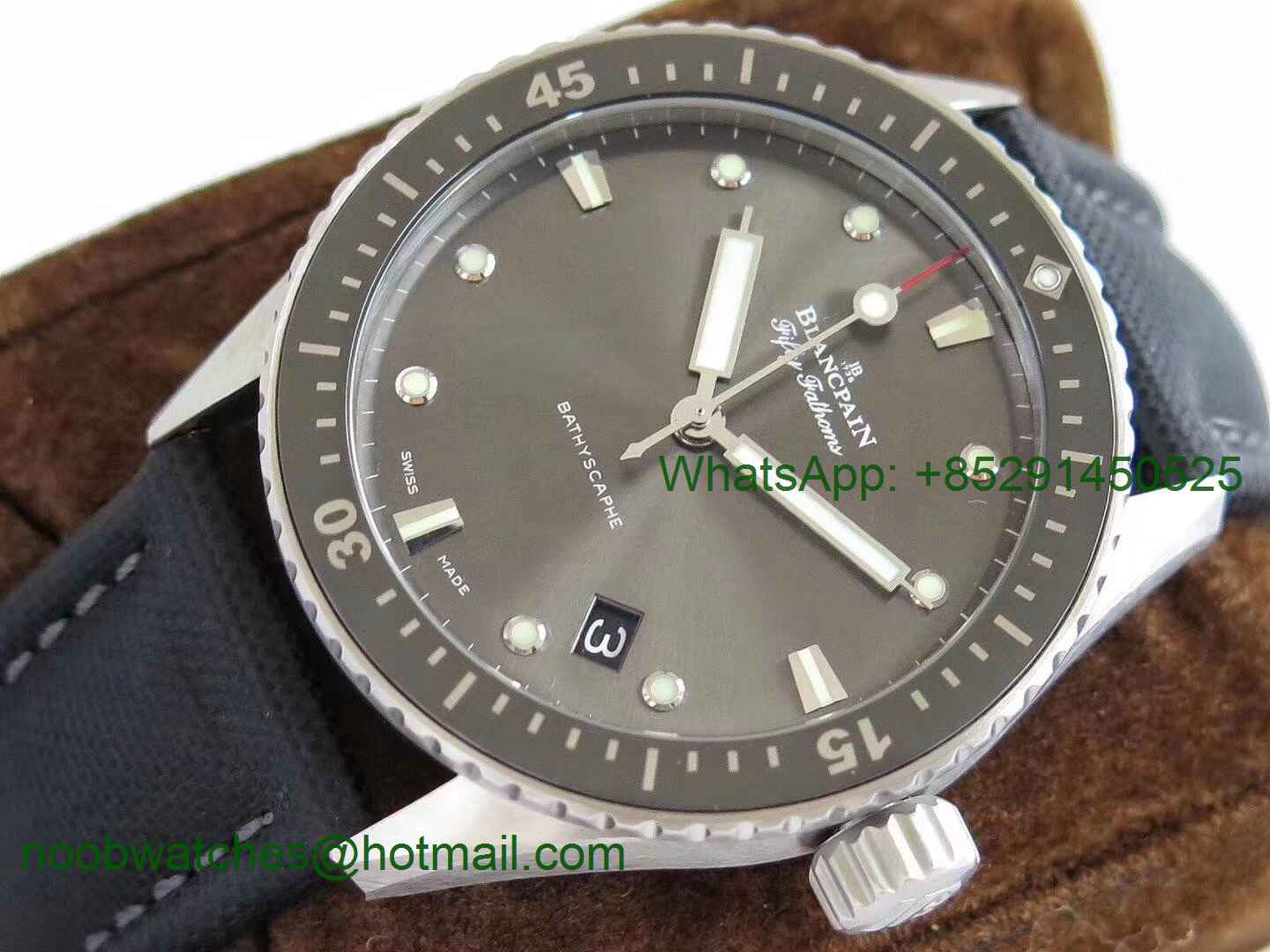 Replica Blancpain Fifty Fathoms Bathyscaphe 43mm SS ZF 1:1 Best Edition Gray Dial A1315