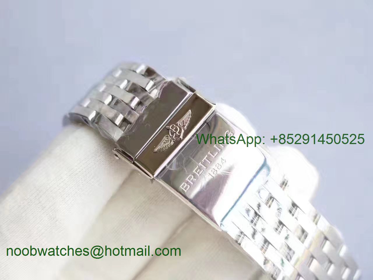 Replica Breitling Navitimer 01 SS JF 1:1 Best Edition Black Dial on SS Bracelet A7750