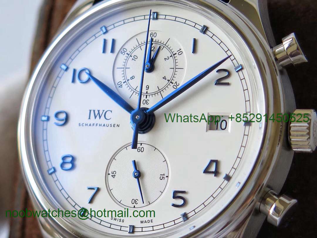 Replica IWC Portuguese Chrono Classic 42 IW390302 ZF 1:1 Best Edition White Dial Blue Markers A7750
