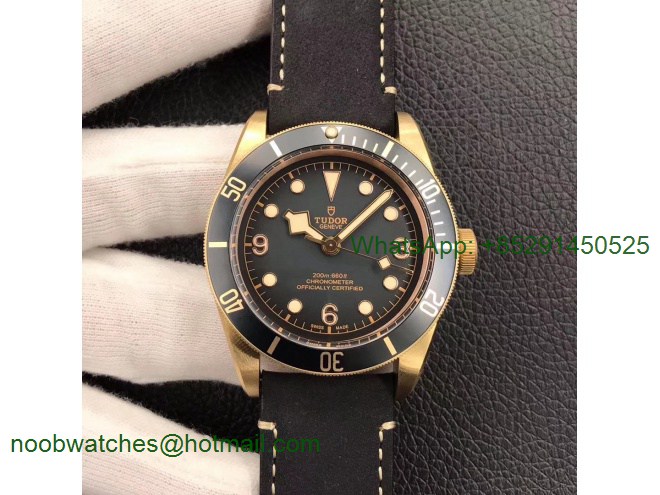 Replica Tudor Heritage Black Bay Bronze Gray XF 1:1 Best Edition on Leather Strap A5612