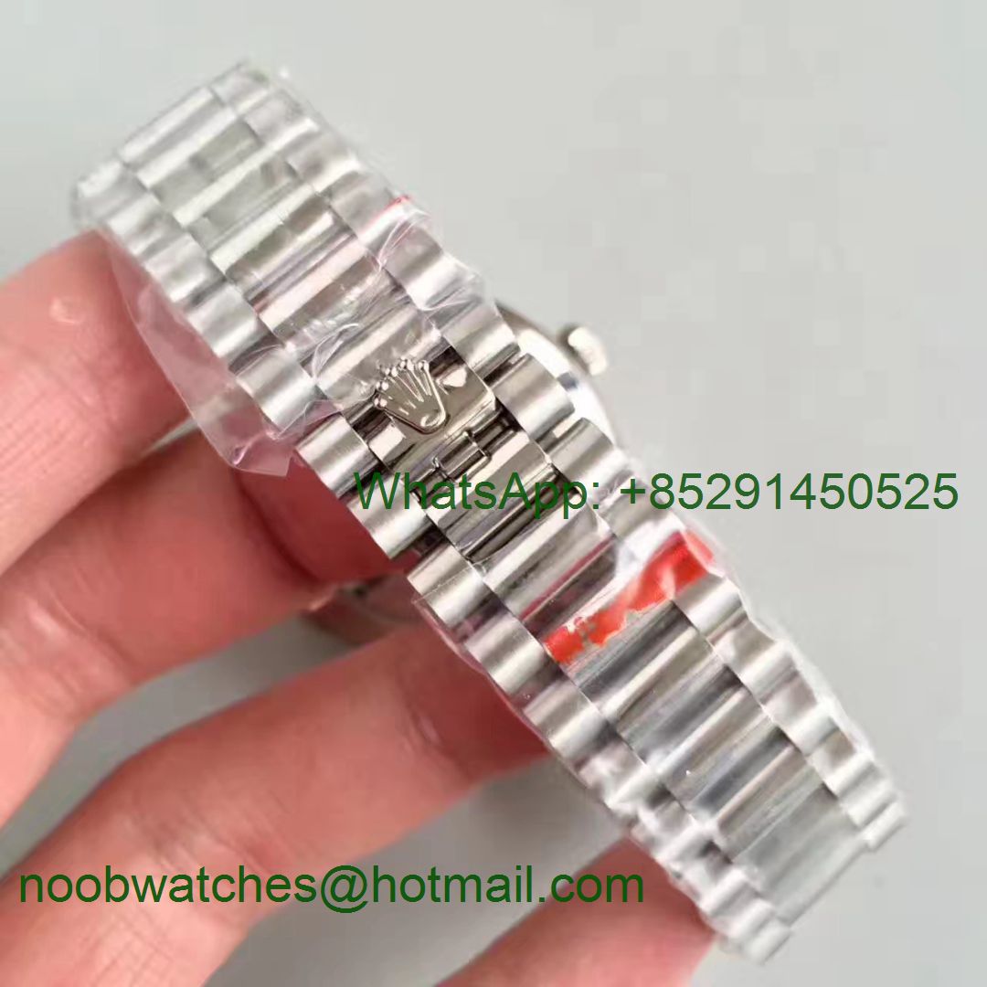 Replica Rolex DayDate 40 228206 Noob 1:1 Best Edition Quadrant Textured Ice Blue Dial President Bracelet A3255
