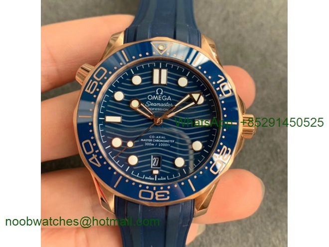 Replica OMEGA 2018 Seamaster Diver 300M Rose Gold Blue Ceramic VSF 1:1 Best Blue Dial on Rubber Strap A8801