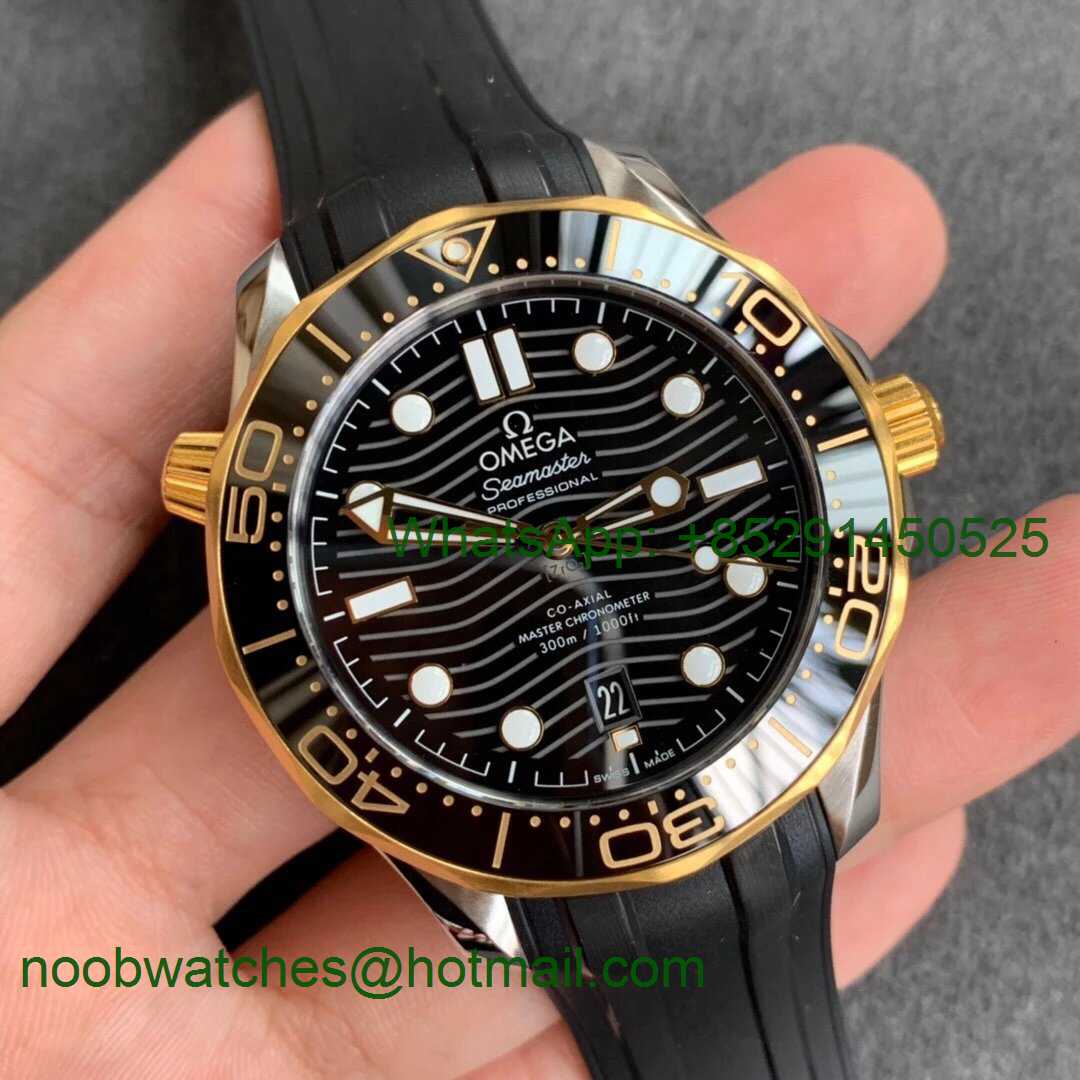 Replica OMEGA 2018 Seamaster Diver 300M SS/Yellow Gold VSF 1:1 Best Black Dial on Rubber Strap A8800