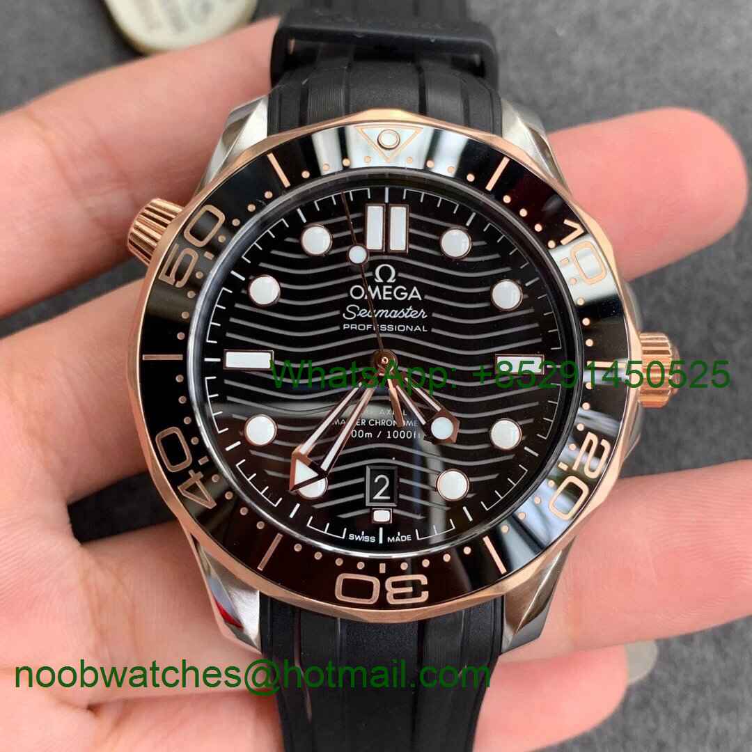 Replica OMEGA 2018 Seamaster Diver 300M SS/Rose Gold VSF 1:1 Best Black Dial on Rubber Strap A8800