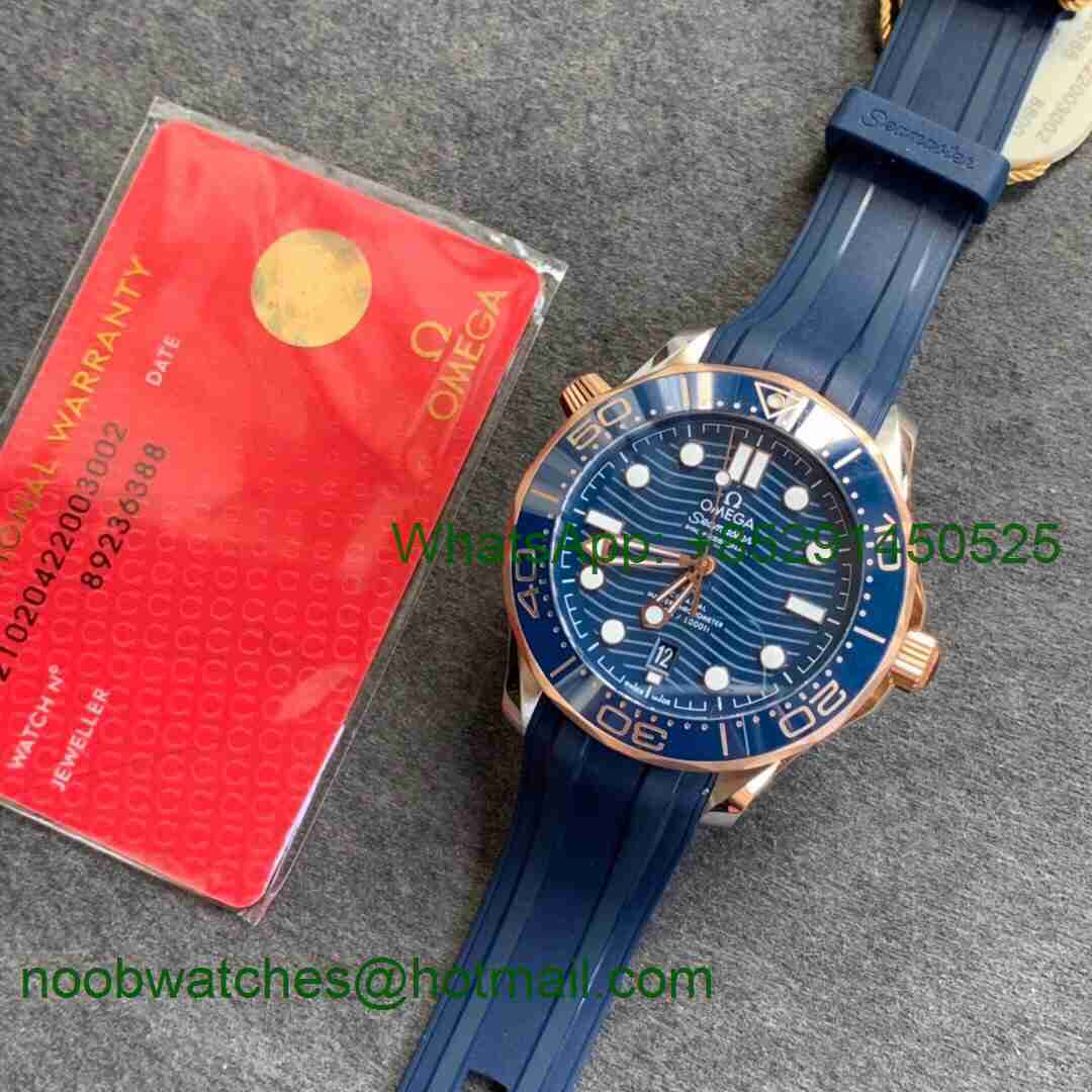Replica OMEGA 2018 Seamaster Diver 300M SS/Rose Gold VSF 1:1 Best Blue Dial on Rubber Strap A8800
