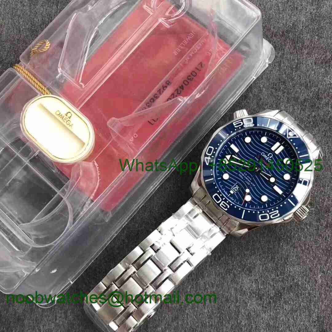 Replica OMEGA 2018 Seamaster Diver 300M VSF 1:1 Best Blue Dial on SS Bracelet A8800 V2 (Black Balance Wheel)