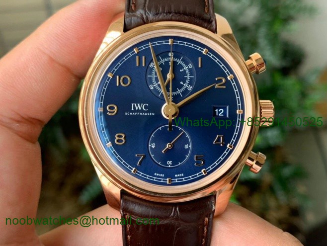 Replica IWC Portugieser Chrono Classic 42 Rose Gold IW390305 ZF 1:1 Best Blue Dial on Brown Leather Strap A7750