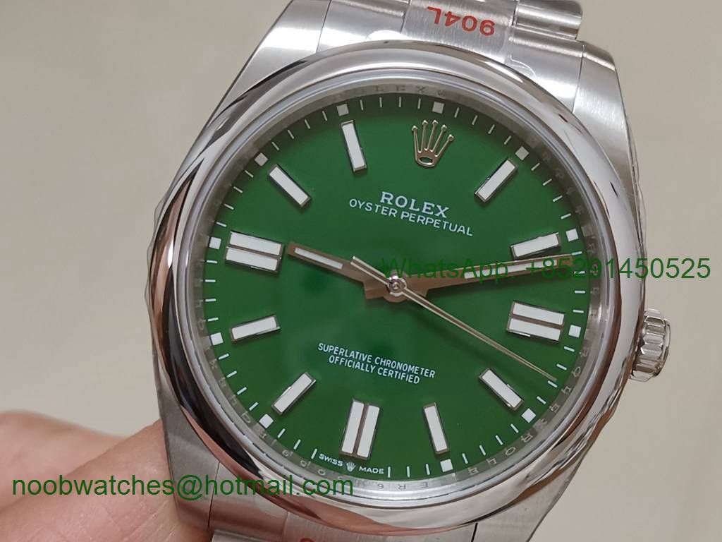 Replica Rolex Oyster Perpetual 41mm 124300 EWF 1:1 Best Green Dial A3230