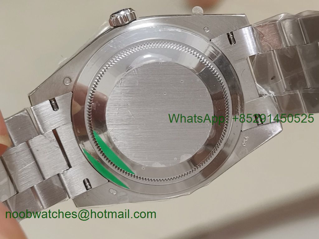 Replica Rolex DayDate 40mm 228239 EWF Best Blue Roman Dial on SS President Bracelet A3255
