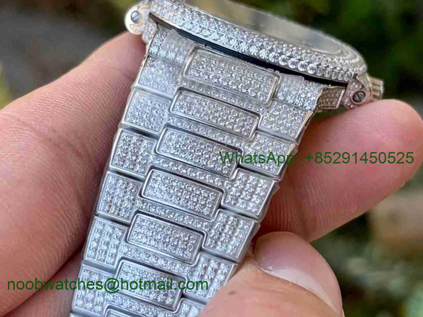 Replica Patek Philippe Nautilus 5719 Full Diamond R8F V3 Best Ice Out Bracelet A324 Clone