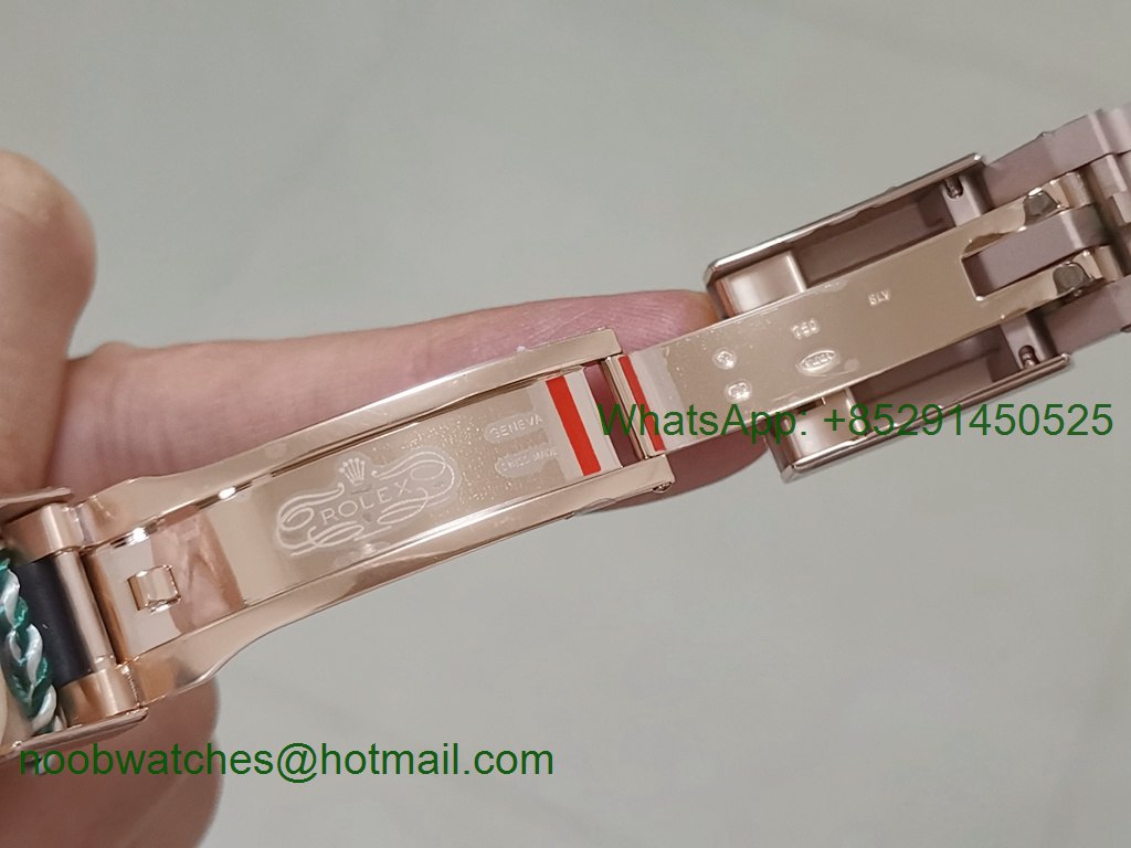 Replica Rolex Daytona 116515 Rose Gold JHF Best Black Dial on Rubber Strap A4130