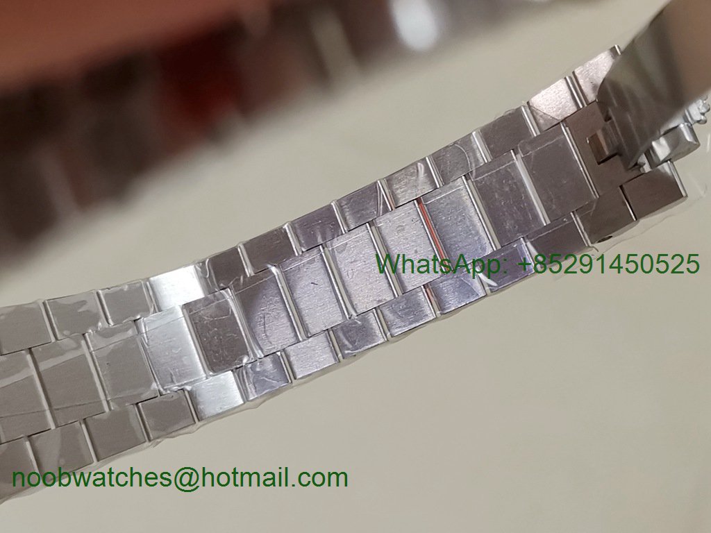Replica Rolex DayDate 40mm Silver Diamond Dial EWF A3255 Mod