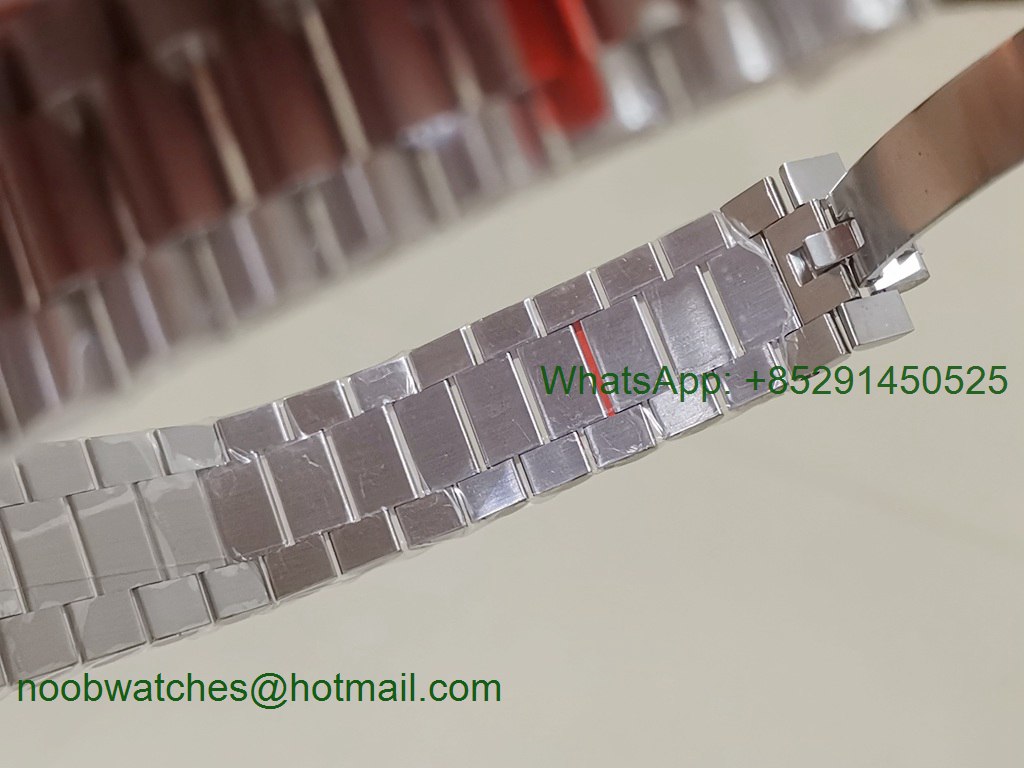 Replica Rolex DayDate 40mm Black Diamond Dial EWF A3255 Mod