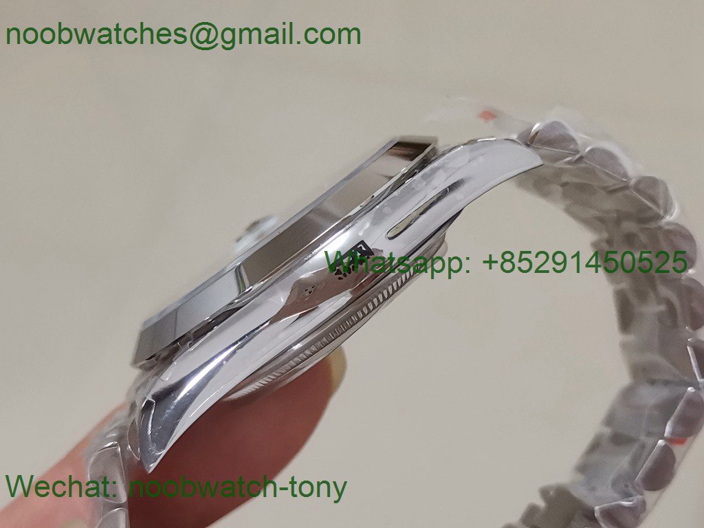 Replica Rolex DayDate 40mm 904L Ice Blue Dial Stick Markers GMF 1:1 Best 2836