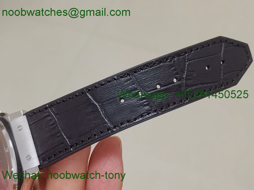 Replica Hublot Classic Fusion 42mm Titanium JJF 1:1 Best Black Dial on Gummy Strap A2892