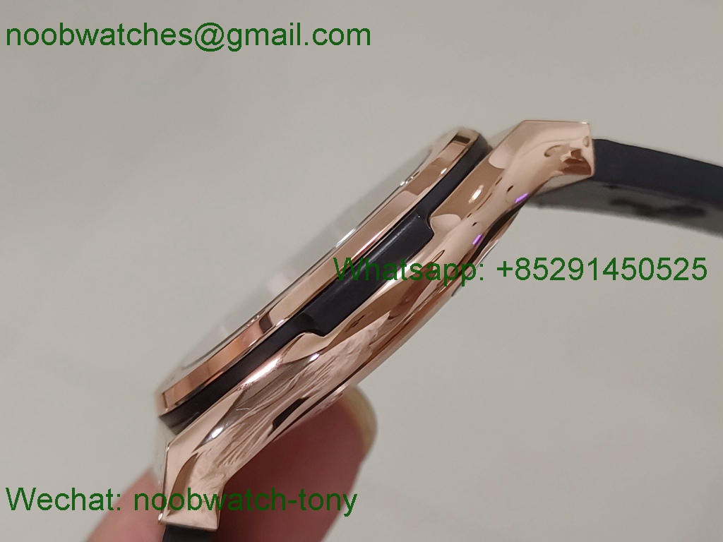 Replica Hublot Classic Fusion 42mm Rose Gold JJF 1:1 Best Black Dial on Gummy Strap A2892