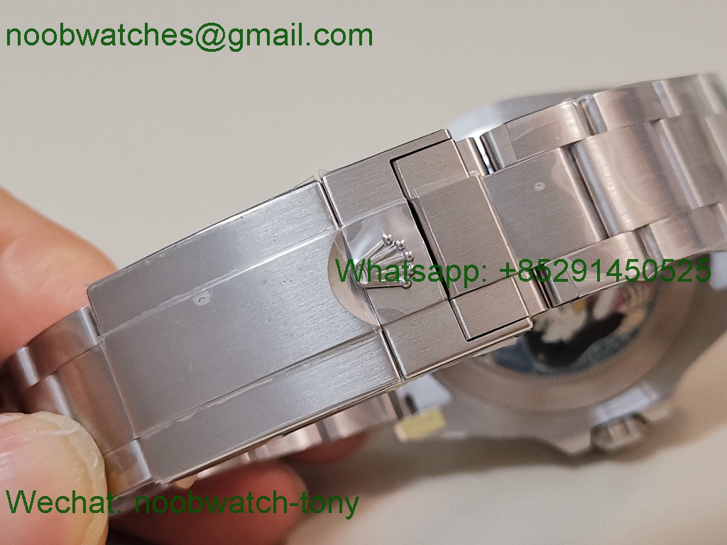 Replica Rolex Explorer II 42mm 226570 C+F 1:1 Best White Dial VR3285