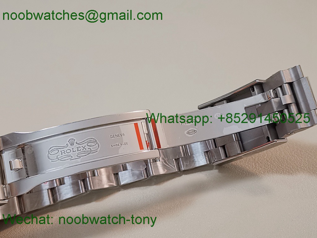 Replica Rolex Explorer II 42mm 226570 C+F 1:1 Best Black Dial VR3285