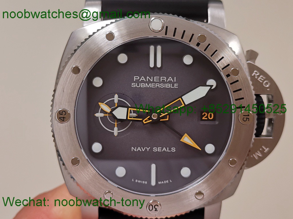 Replica Panerai PAM1323 Y 44mm Submersible VSF SuperClone Gray Dial P9011