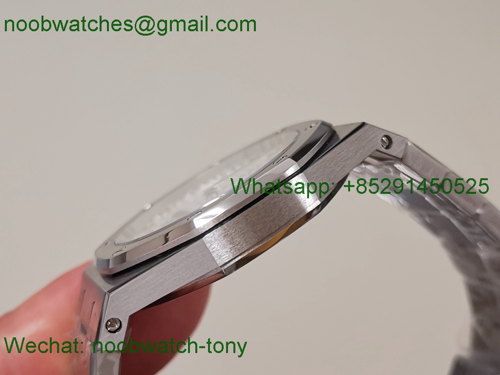 Replica Audemars Piguet AP Lady Royal Oak 33mm ZF 1:1 Best White Dial ETA Quartz