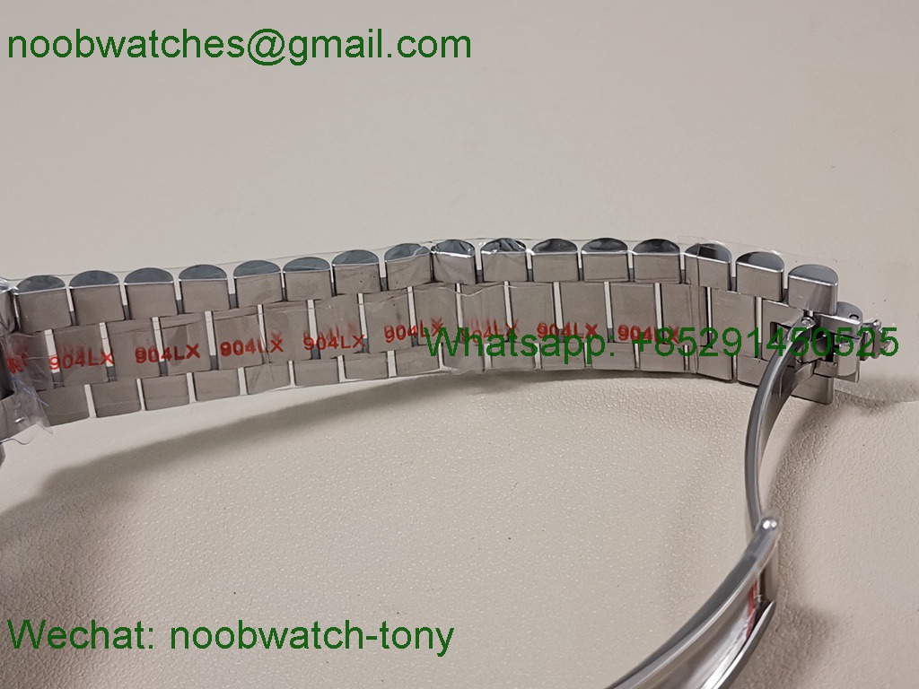 Replica Rolex DayDate 40mm QF SuperCLone Ice Blue Diamond Dial 2836 V5 Gain Weight