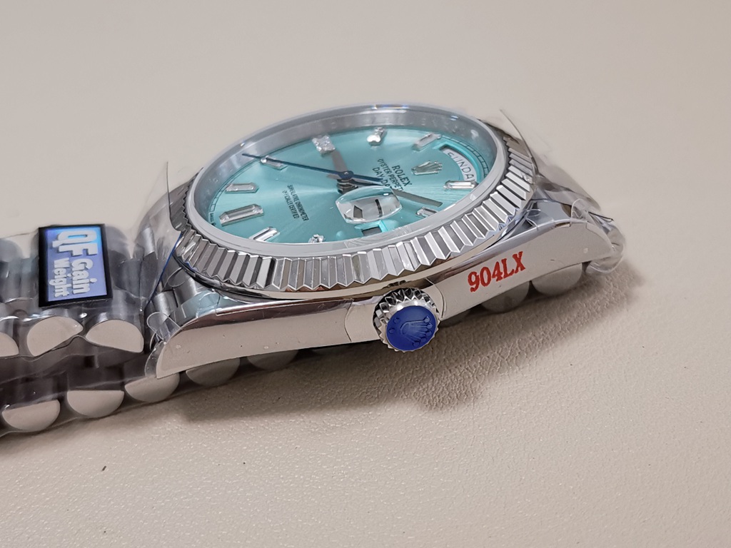 Replica Rolex DayDate 40mm QF SuperClone Ice Blue Diamond Dial President A2836 V5 Gain Weight