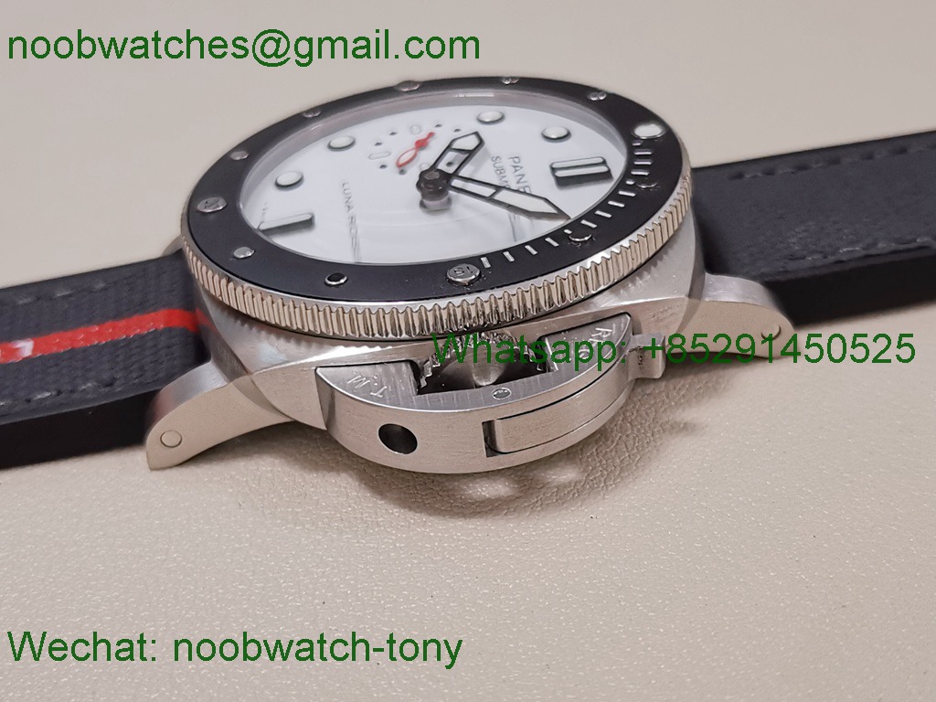 Replica Panerai PAM1579 Luna Rossa 42mm VSF 1:1 SuperCLone Best White Dial P900