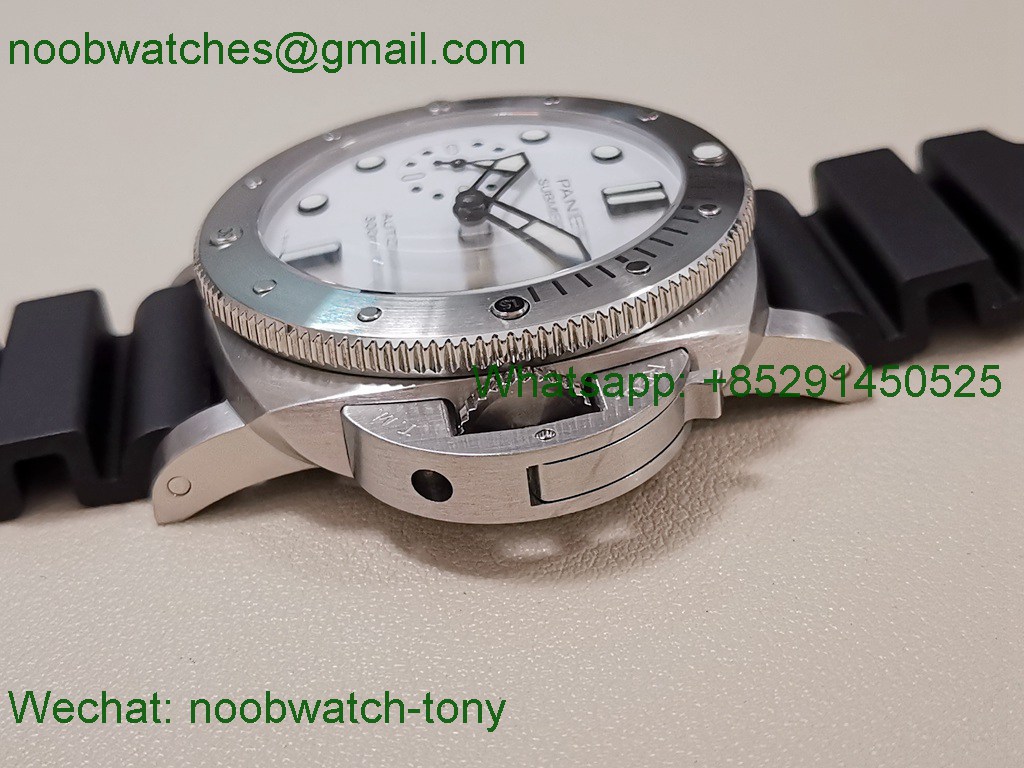 Replica Panerai PAM2223 Submersible 42mm VSF SuperClone Best White Dial P900