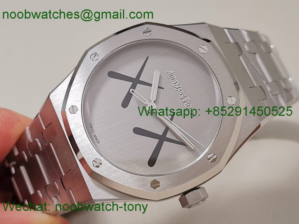 Replica Audemars Piguet AP Royal Oak KAWS APSF SuperCLone Best Edition XX Dial SA4302 
