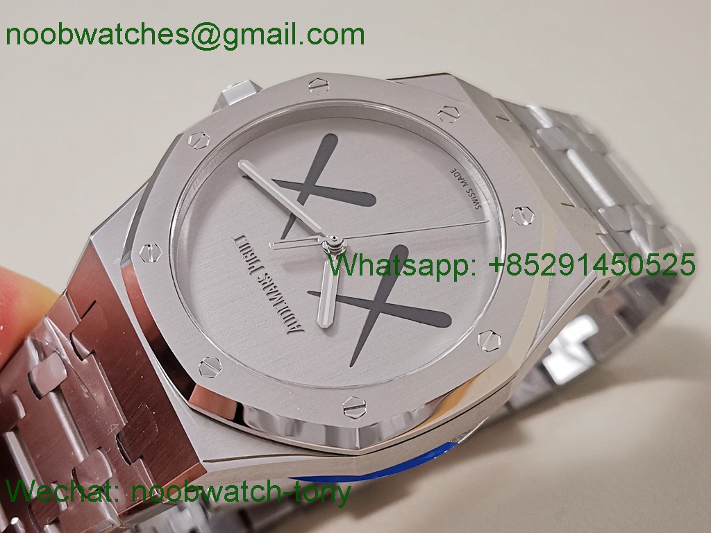 Replica Audemars Piguet AP Royal Oak KAWS APSF SuperCLone Best Edition XX Dial SA4302 