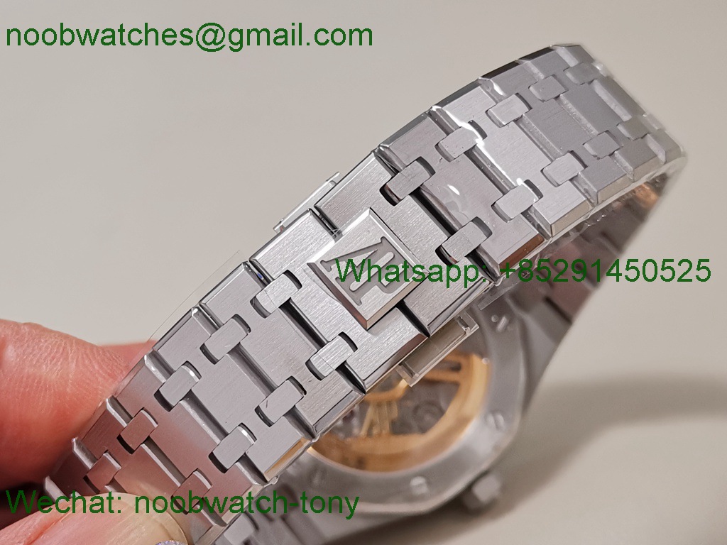 Replica Audemars Piguet AP Royal Oak KAWS APSF SuperCLone Best Edition XX Dial SA4302 