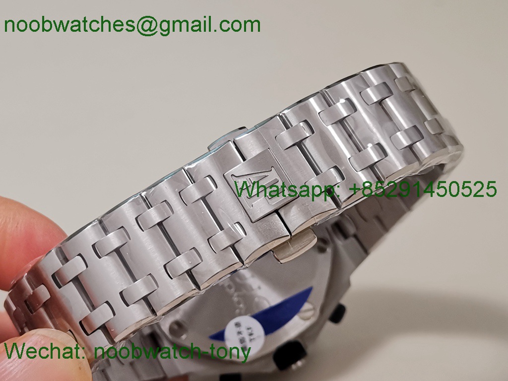 Replica Audemars Piguet AP ROO Offshore 42mm Gray Dial Steel Bracelet TKF A3126