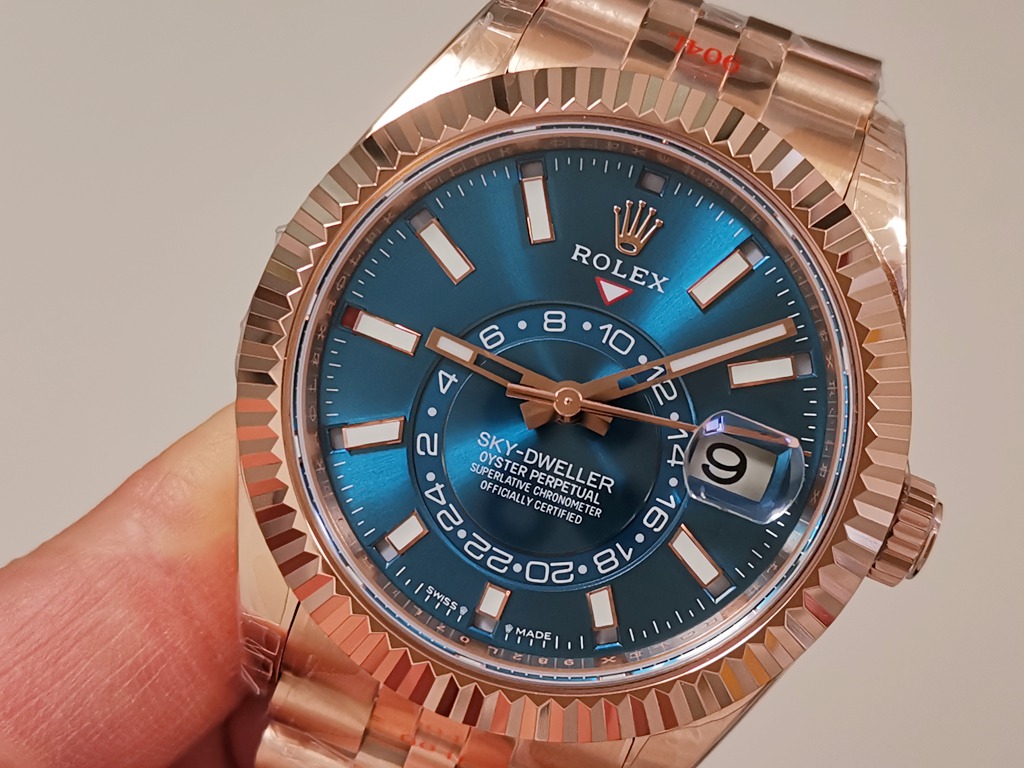 Replica Rolex Sky-Dweller 326935 Rose Gold Noob Best Blue Dial Jubilee 