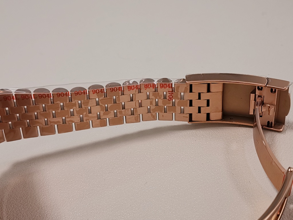 Replica Rolex Sky-Dweller 326935 Rose Gold Noob Best Blue Dial Jubilee 