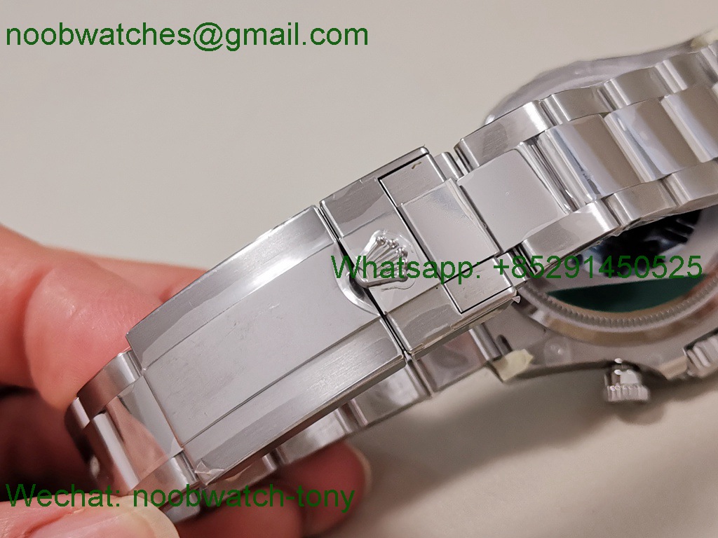 Replica Rolex Daytona 126509 Clean 1:1 Best SuperClone 904L Silver Black Dial SH4131