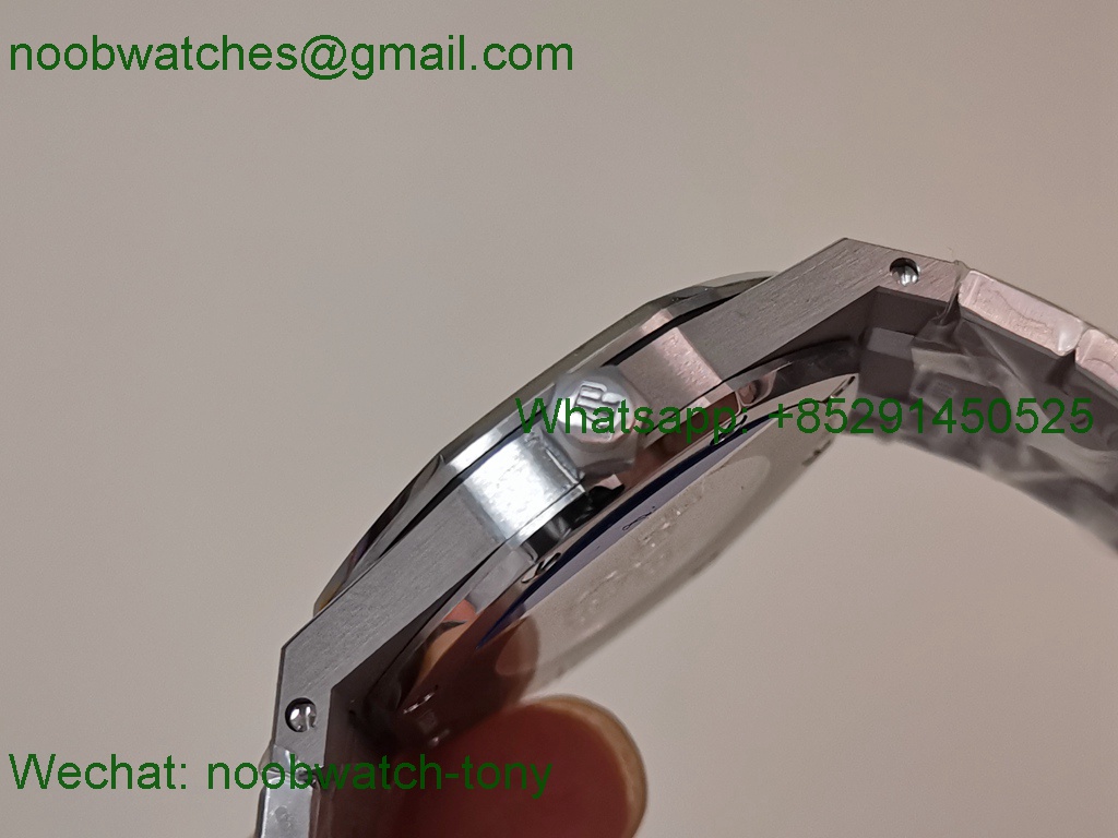 Replica Audemars Piguet AP Lady Royal Oak 33mm 67651 Diamonds ZF 1:1 Best SuperCLone White Dial Quartz