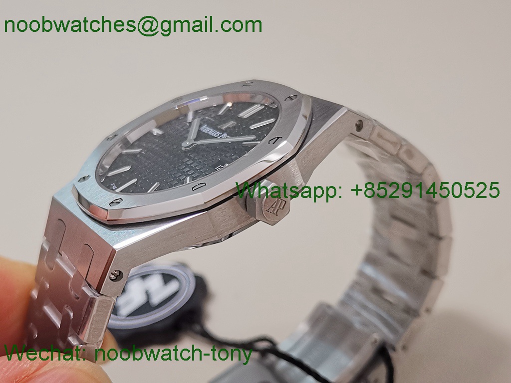 Replica Audemars Piguet AP Lady Royal Oak 33mm ZF 1:1 Best Black Dial ETA Quartz