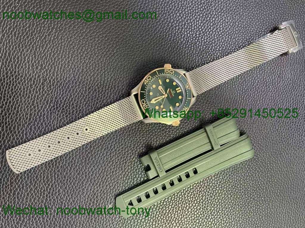 Replica OMEGA Seamaster 300M Diver Titanium Bronze VSF 1:1 Best SuperCLone Green Dial on Titanium Mesh Bracelet A8806
