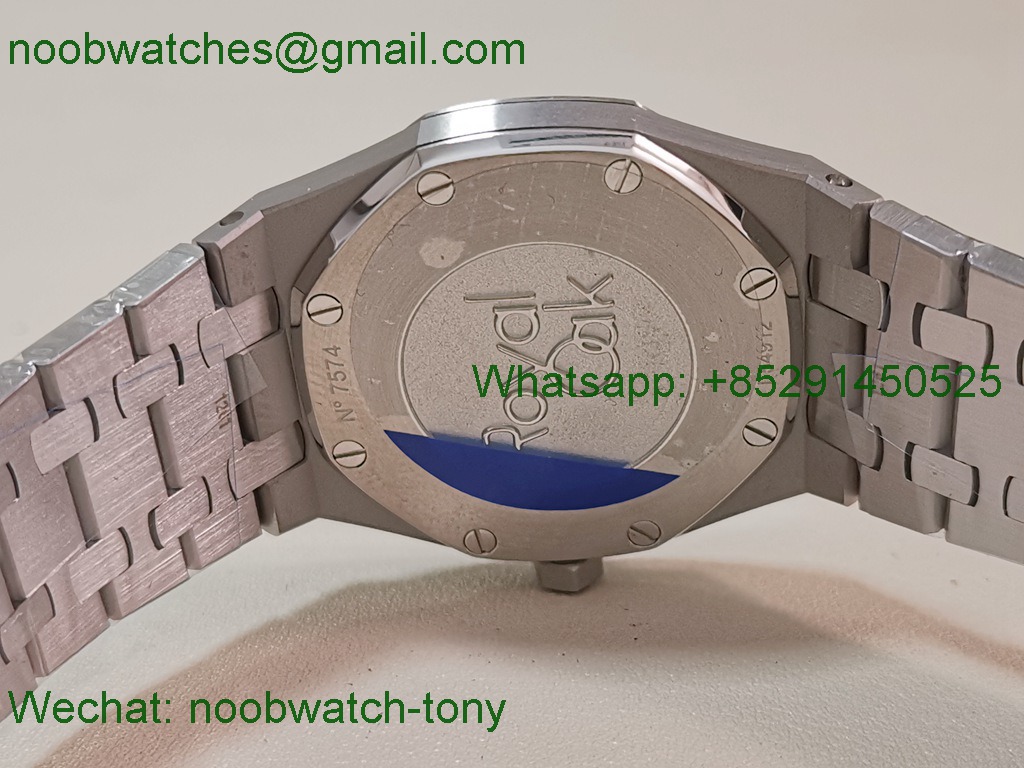 Replica Audemars Piguet AP Lady Royal Oak 33mm ZF SuperClone Best Purple Dial ETA Quartz