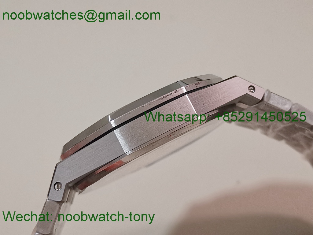 Replica Audemars Piguet AP Royal Oak 41mm 15510BC ZF SuperClone Best Ice Blue SA4302 V3