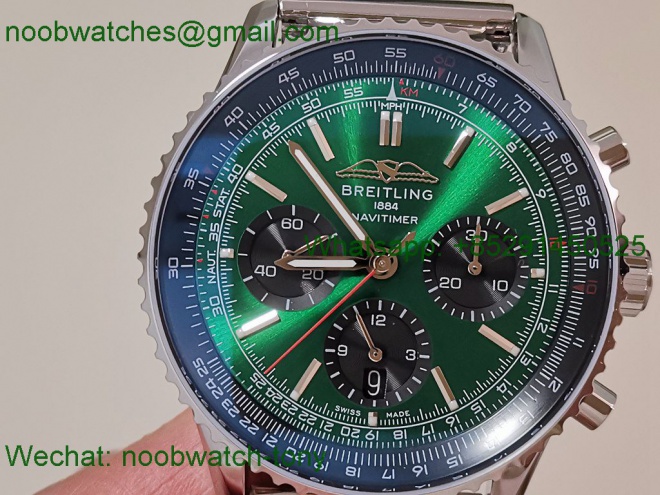 Replica Breitling Navitimer B01 Chrono 43mm Green Dial BLS on Mesh Bracelet