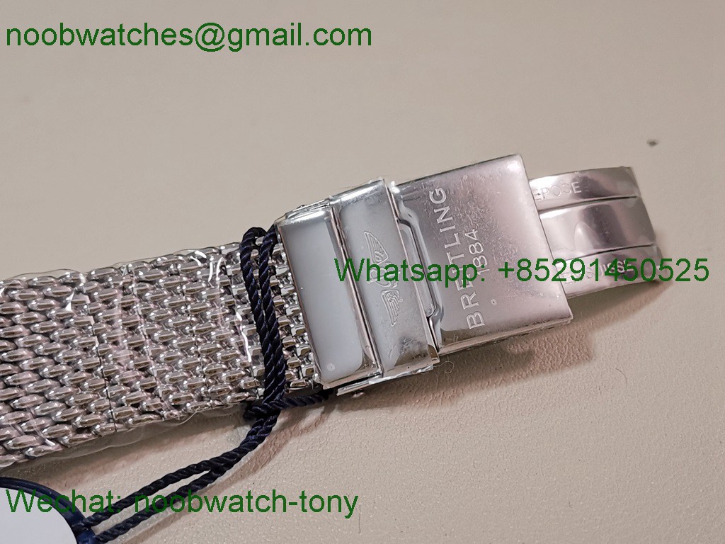 Replica Breitling Navitimer B01 Chrono 43mm Green Dial BLS on Mesh Bracelet