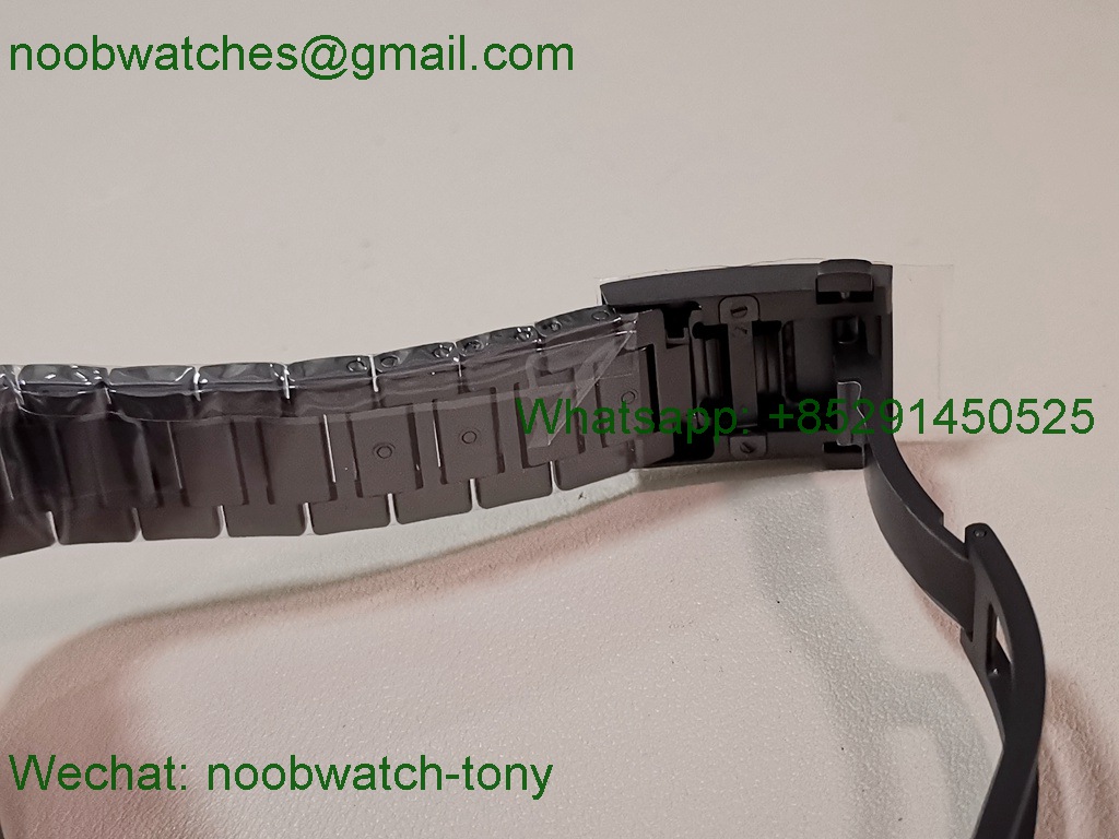 Replica IWC Pilot Chrono AMG IW388305 Sandblasting BLS SuperClone Best Black Dial 