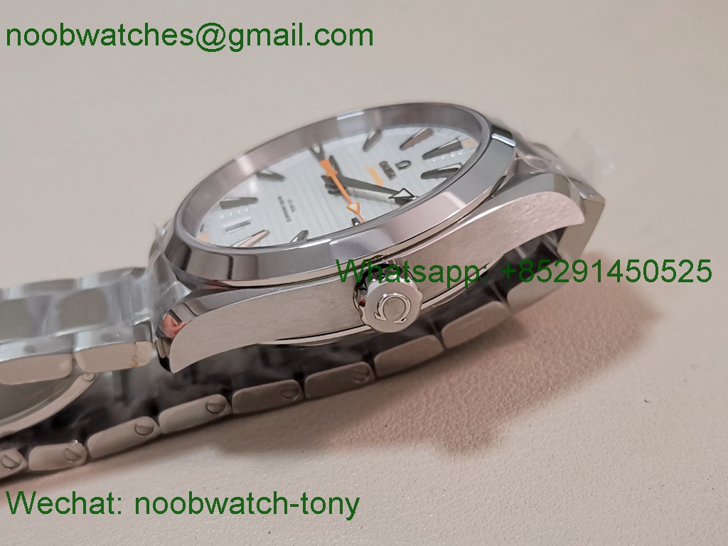 Replica OMEGA Aqua Terra 150M Master VSF 1:1 SuperClone Best White Dial Orange 8900