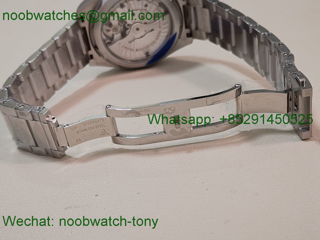 Replica OMEGA Aqua Terra 150M Master VSF 1:1 SuperClone Best White Dial Orange 8900