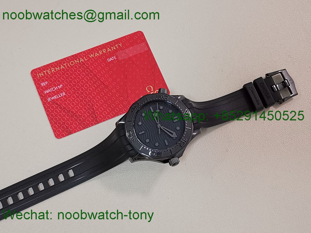 Replica OMEGA Seamaster Diver 300M Black Ceramic V4 VSF 1:1 Best SuperClone Black Dial Rubber 8806