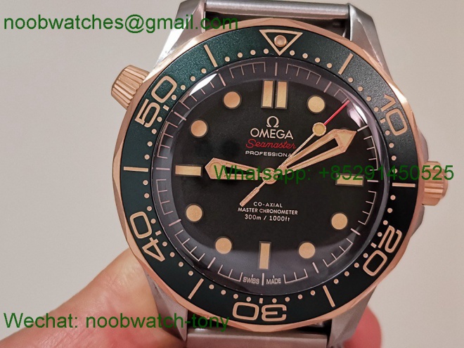 Replica OMEGA Seamaster 300M Diver Titanium Bronze Gold VSF 1:1 Best SuperClone Green Dial Mesh Bracelet 8806