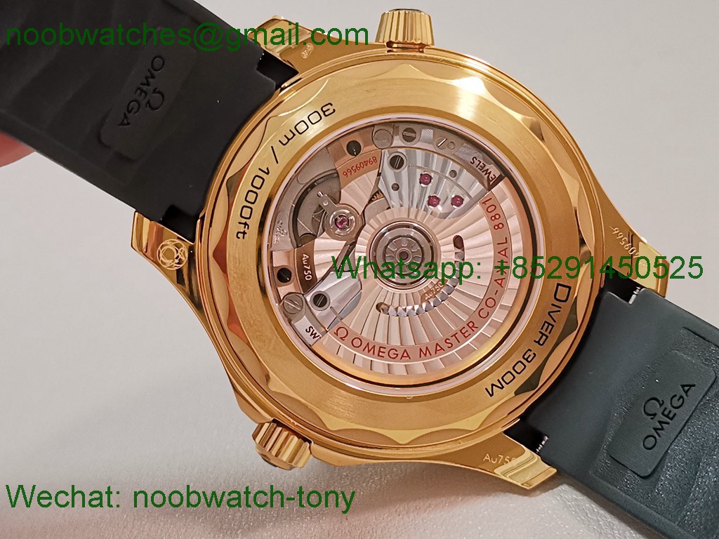 Replica OMEGA Seamaster Diver 300M Green Dial Yellow Gold VSF 1:1 Best SuperClone on Rubber 8801