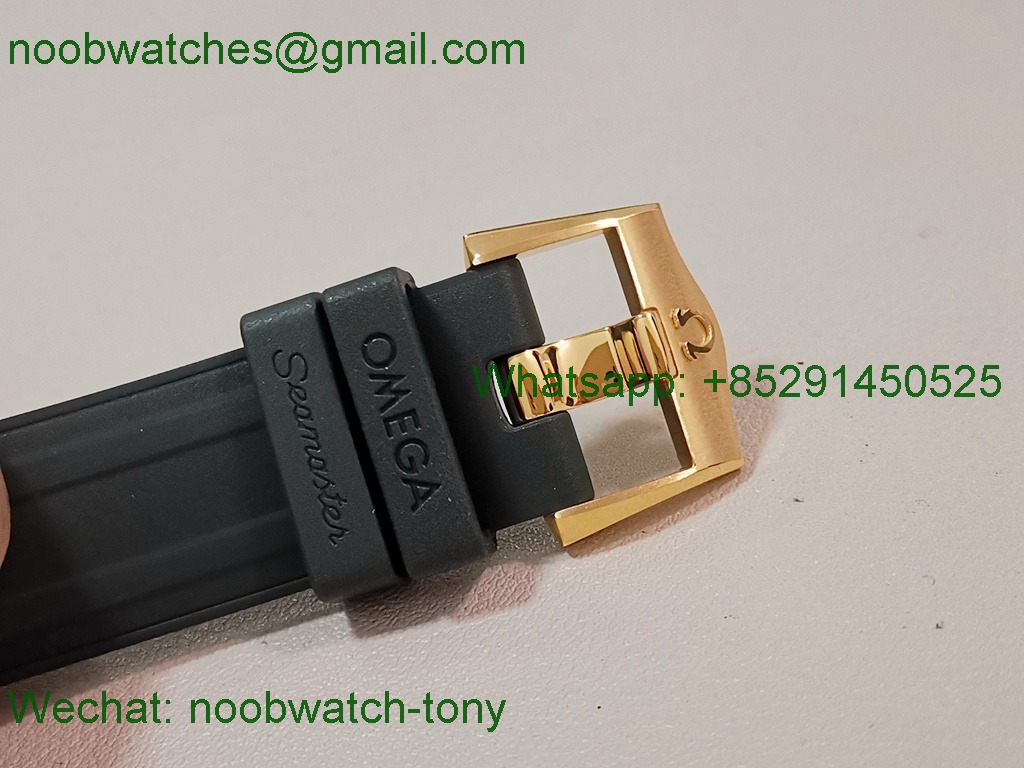 Replica OMEGA Seamaster Diver 300M Green Dial Yellow Gold VSF 1:1 Best SuperClone on Rubber 8801