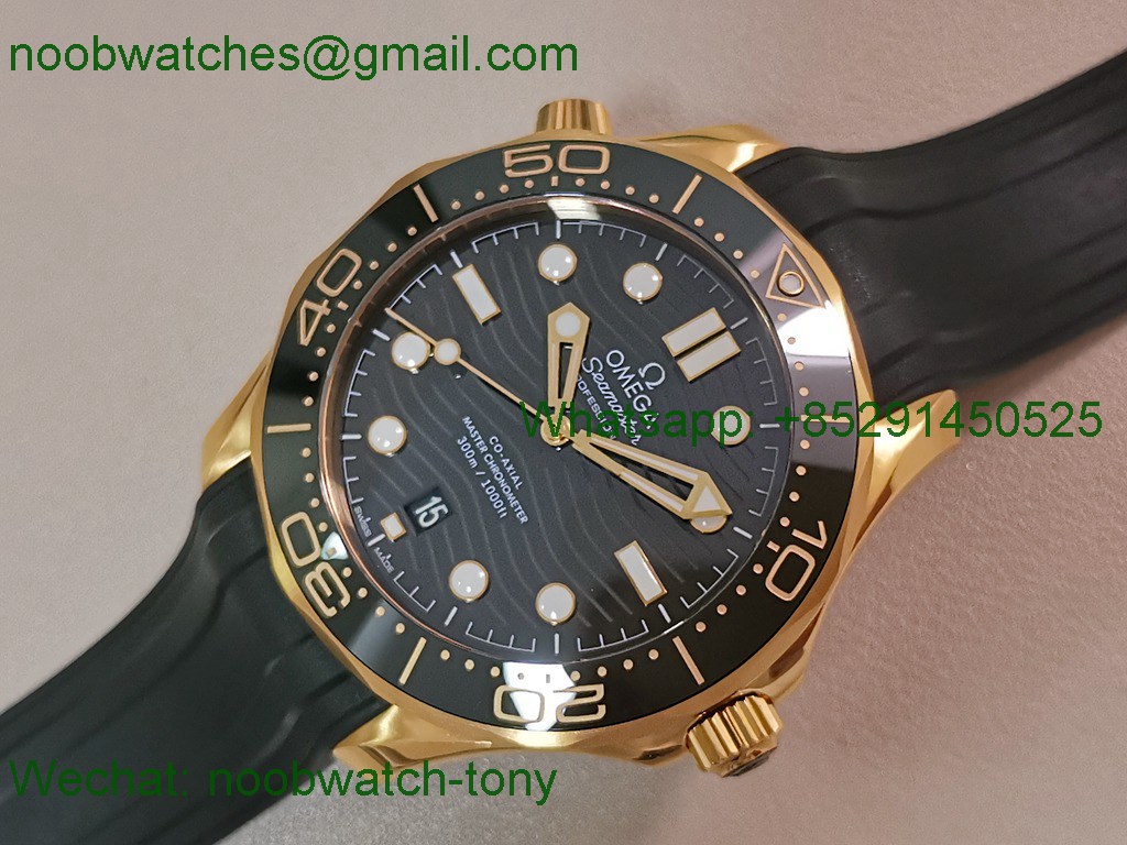 Replica OMEGA Seamaster Diver 300M Green Dial Yellow Gold VSF 1:1 Best SuperClone on Rubber 8801
